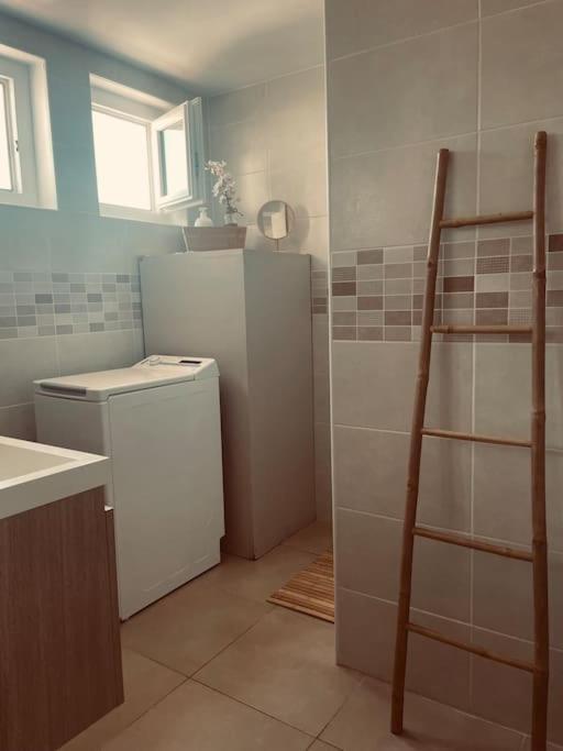 Appartement T2 Refait A Neuf Calme Et Agreable à Narbonne Extérieur photo